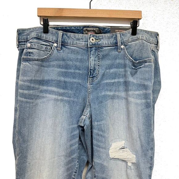 New Torrid Blue Crop Boyfriend Jeans - Size 18 - Picture 2 of 7